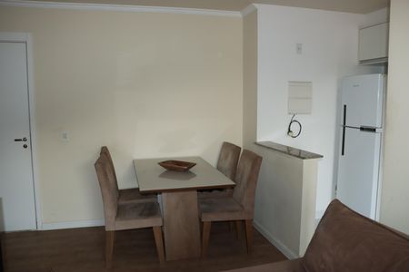 Apartamento para alugar com 63m², 2 quartos e 1 vagaSala