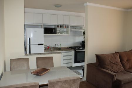 Apartamento para alugar com 63m², 2 quartos e 1 vagaSala