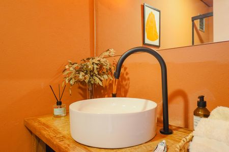 Apartamento à venda com 72m², 1 quarto e 2 vagas Apartamento à venda com 72m², 1 quarto e 2 vagasBanheiro