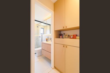 Apartamento à venda com 72m², 1 quarto e 2 vagas Apartamento à venda com 72m², 1 quarto e 2 vagasSuíte