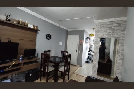 Sala de apartamento para alugar com 2 quartos, 39m² em Jardim Santa Teresinha, São Paulo
