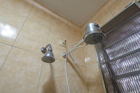 Casa para alugar com 320m², 3 quartos e 5 vagasBanheiro Social