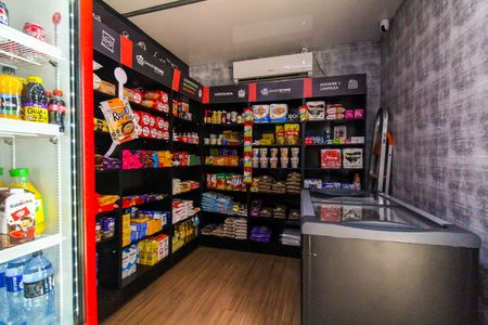 Apartamento à venda com 42m², 2 quartos e 1 vaga Apartamento à venda com 42m², 2 quartos e 1 vagaMini Mercado