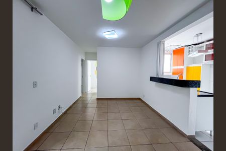 Sala de apartamento à venda com 2 quartos, 65m² em Buritis, Belo Horizonte