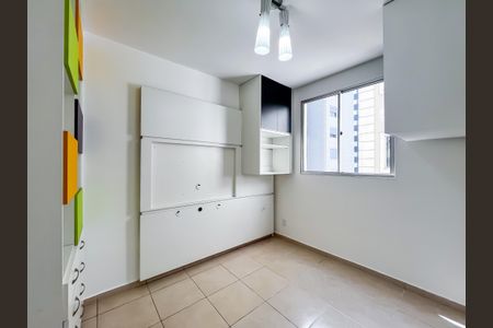 Apartamento à venda com 65m², 2 quartos e 1 vagaQuarto 2