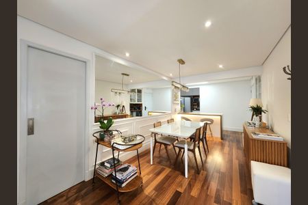 Apartamento à venda com 111m², 3 quartos e 1 vagaSala de Jantar