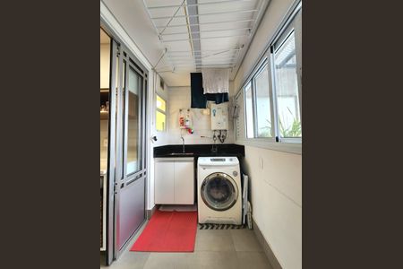 Apartamento à venda com 111m², 3 quartos e 1 vagaÁrea de Serviço