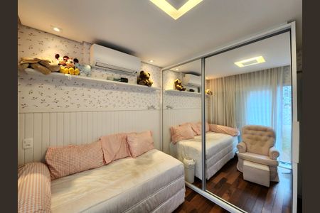 Apartamento à venda com 111m², 3 quartos e 1 vagaQuarto 1