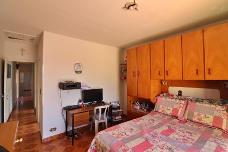 Casa à venda com 195m², 3 quartos e 2 vagas Suíte