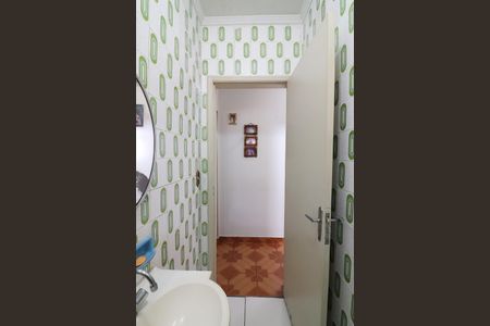 Casa à venda com 195m², 3 quartos e 2 vagasLavabo