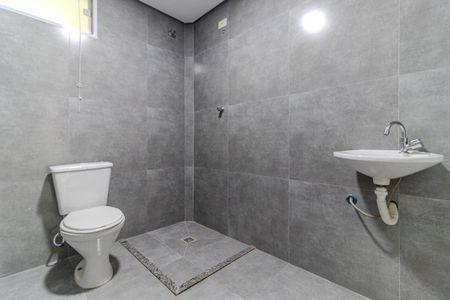 Apartamento para alugar com 105m², 2 quartos e sem vagaBanheiro