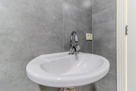 Apartamento para alugar com 105m², 2 quartos e sem vagaBanheiro