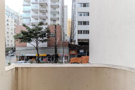 Apartamento para alugar com 105m², 2 quartos e sem vagaVaranda Quarto 2