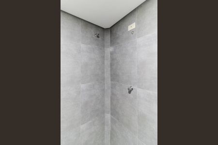 Apartamento para alugar com 105m², 2 quartos e sem vagaBanheiro