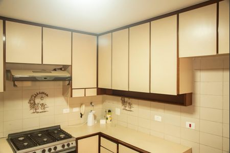 Casa para alugar com 245m², 4 quartos e 3 vagasCozinha