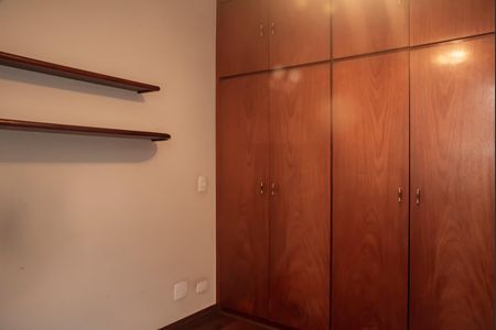 Casa para alugar com 245m², 4 quartos e 3 vagasSuíte 3