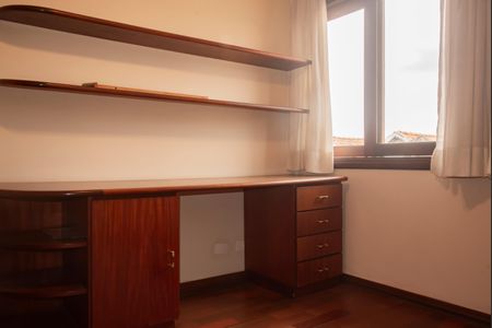 Casa para alugar com 245m², 4 quartos e 3 vagasSuíte 3