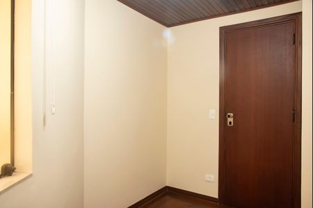 Casa para alugar com 245m², 4 quartos e 3 vagasEscritório