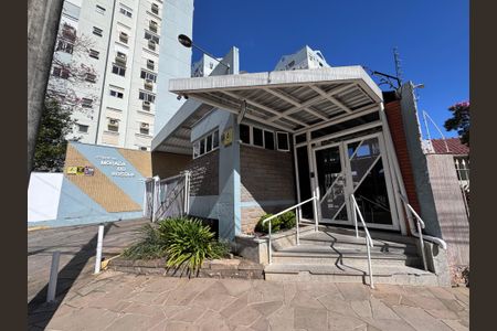 Apartamento para alugar com 57m², 2 quartos e 1 vaga Apartamento para alugar com 57m², 2 quartos e 1 vagaFachada