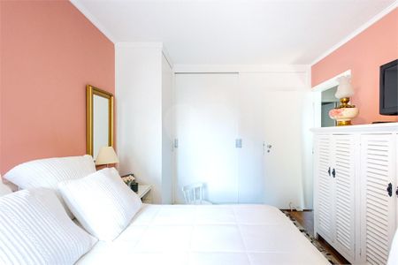 Apartamento à venda com 3 quartos, 131m² em Vila Uberabinha, São Paulo