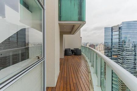 Apartamento à venda com 352m², 4 quartos e 5 vagas