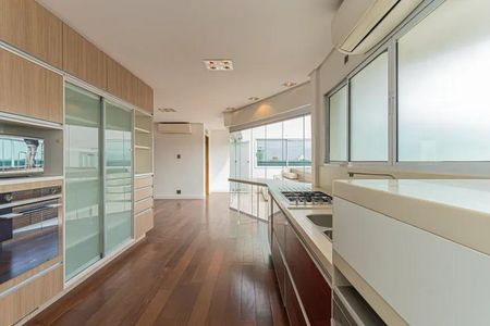 Apartamento à venda com 352m², 4 quartos e 5 vagas