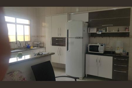 Casa à venda com 190m², 3 quartos e 4 vagas