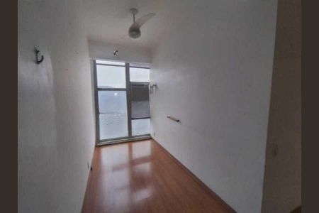 Apartamento à venda com 95m², 2 quartos e 1 vaga