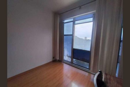 Apartamento à venda com 95m², 2 quartos e 1 vaga