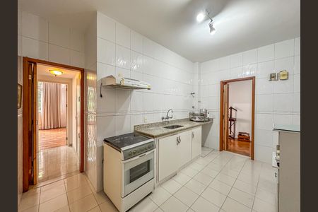 Apartamento à venda com 200m², 4 quartos e 1 vagaCozinha