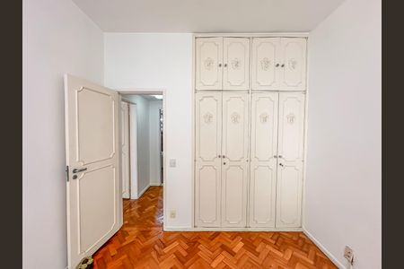 Apartamento à venda com 200m², 4 quartos e 1 vagaQuarto