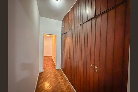 Apartamento à venda com 200m², 4 quartos e 1 vagaCorredor