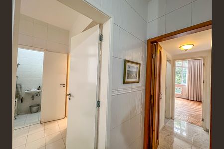 Apartamento à venda com 200m², 4 quartos e 1 vagaCorredor