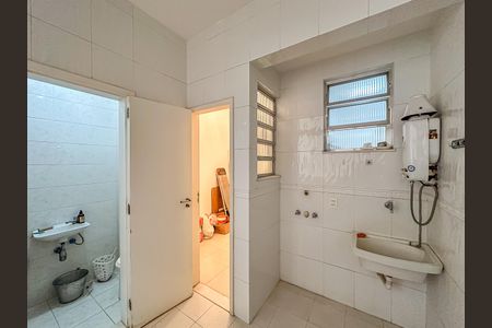 Apartamento à venda com 200m², 4 quartos e 1 vagaÁrea de Serviço