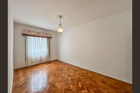 Apartamento à venda com 200m², 4 quartos e 1 vagaQuarto