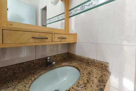 Apartamento à venda com 62m², 2 quartos e 1 vagaBanheiro