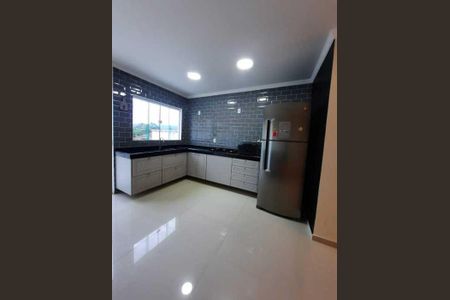 Casa à venda com 2 quartos, 150m² em Piratininga, Niterói