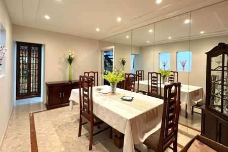 Apartamento à venda com 215m², 3 quartos e 2 vagasCopa