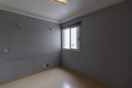 Apartamento para alugar com 116m², 4 quartos e 2 vagas Apartamento para alugar com 116m², 4 quartos e 2 vagasQuarto 3