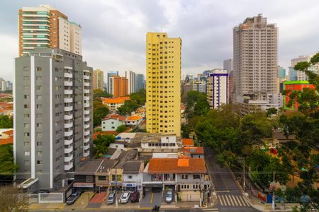 Apartamento para alugar com 116m², 4 quartos e 2 vagas Apartamento para alugar com 116m², 4 quartos e 2 vagasQuarto 1 - Suíte vista