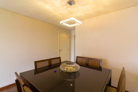 Apartamento para alugar com 116m², 4 quartos e 2 vagas Apartamento para alugar com 116m², 4 quartos e 2 vagasSala de Jantar