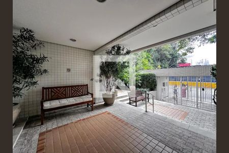 Apartamento para alugar com 116m², 4 quartos e 2 vagas Apartamento para alugar com 116m², 4 quartos e 2 vagasPortaria