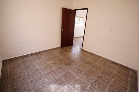 Casa para alugar com 360m², 5 quartos e 7 vagas Casa para alugar com 360m², 5 quartos e 7 vagasQuarto 1