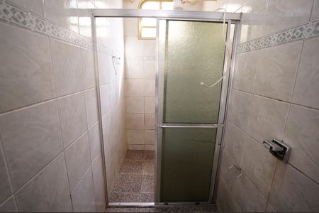 Banheiro Social de casa para alugar com 3 quartos, 360m² em Jardim Europa, Goiânia