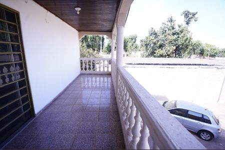 Casa para alugar com 360m², 5 quartos e 7 vagas Casa para alugar com 360m², 5 quartos e 7 vagasÁrea Externa