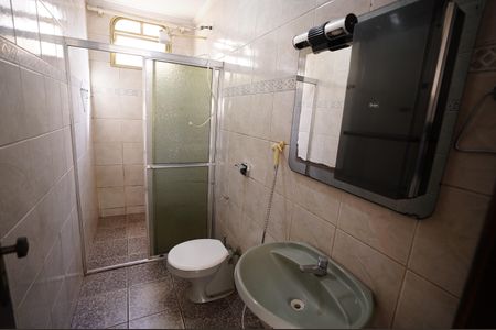 Casa para alugar com 360m², 5 quartos e 7 vagas Casa para alugar com 360m², 5 quartos e 7 vagasBanheiro Social