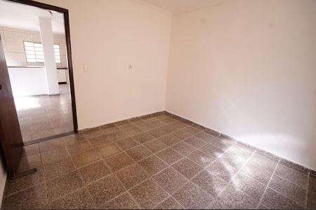 Casa para alugar com 360m², 5 quartos e 7 vagas Casa para alugar com 360m², 5 quartos e 7 vagasQuarto 1