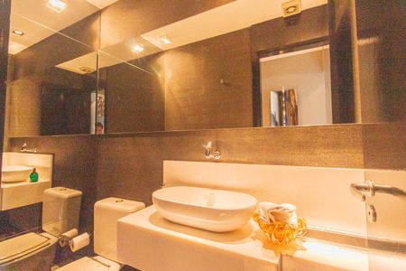 Apartamento à venda com 170m², 3 quartos e 3 vagasLavabo