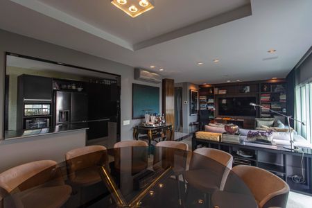 Apartamento à venda com 170m², 3 quartos e 3 vagasSala