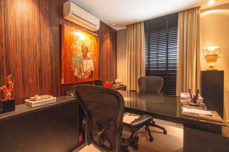 Apartamento à venda com 170m², 3 quartos e 3 vagasQuarto 1